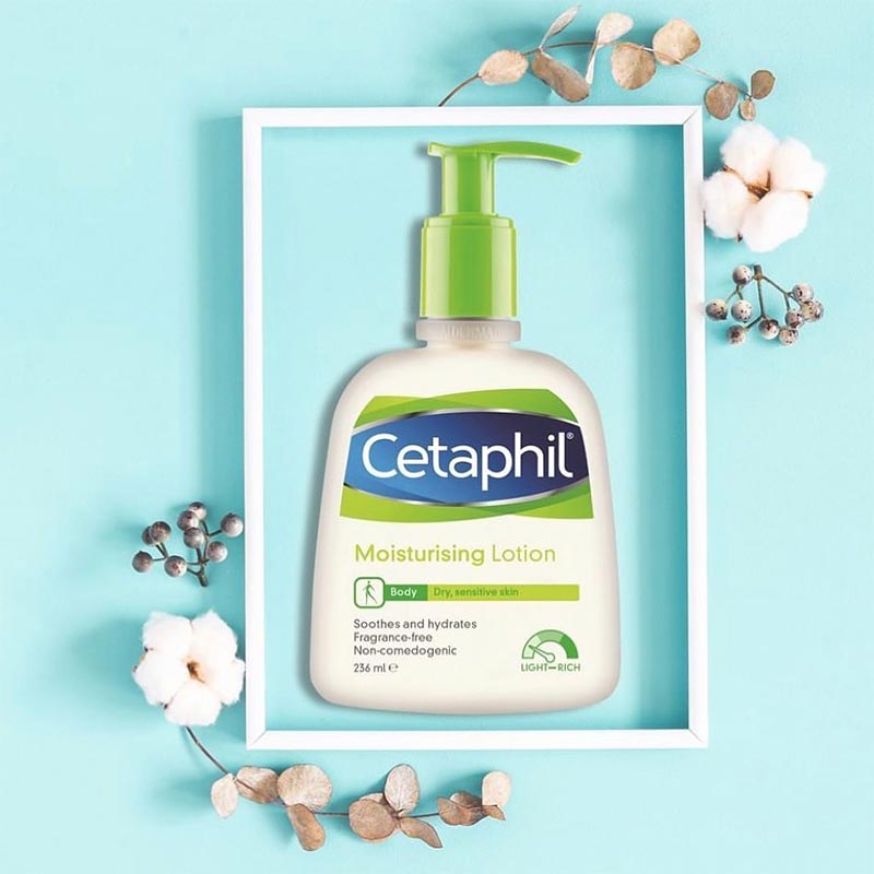 Cetaphil Moisturising Lotion For Dry, Sensitive Skin 236ml