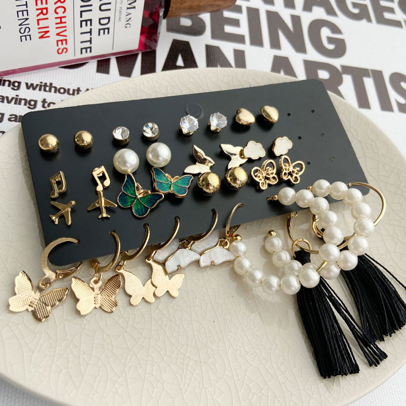 Creative Retro Golden Earrings Set - 17 Pairs (301035)