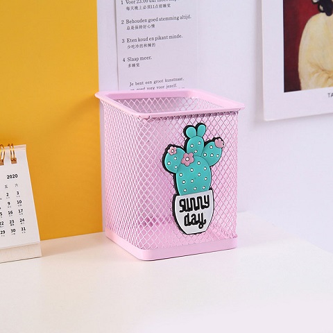 Cute Cartoon Heart Metal Hollow Grid Pen Holder - Cactus (301145)