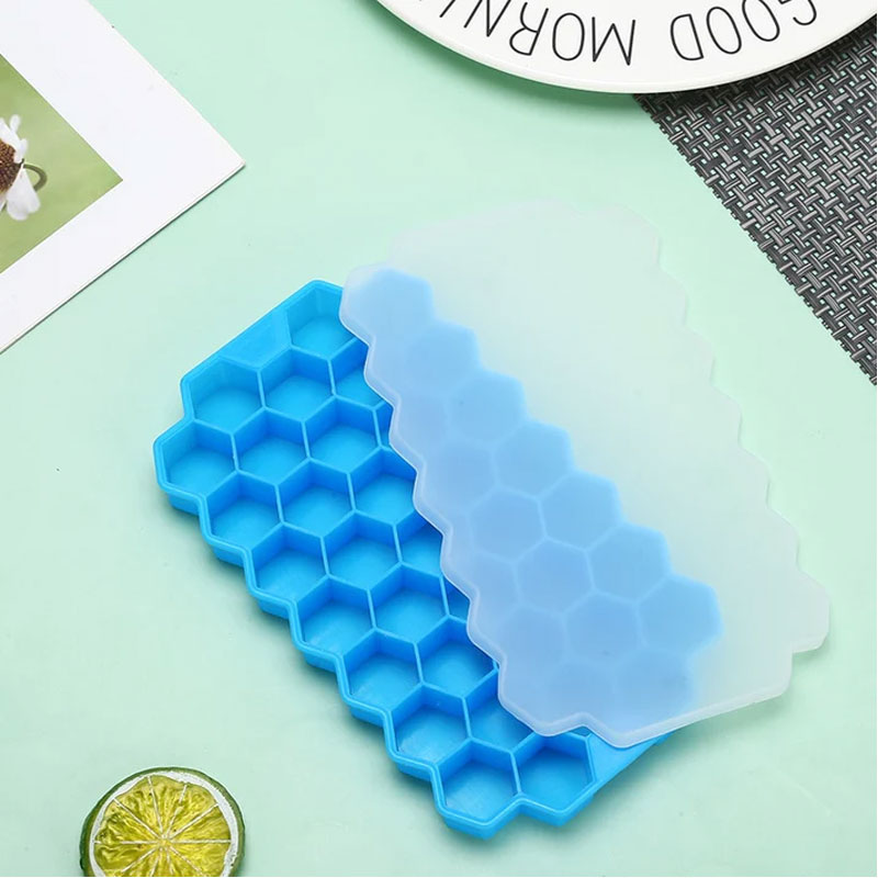 Honeycomb Pattern Ice Cube Trays With Cover - Sky Blue