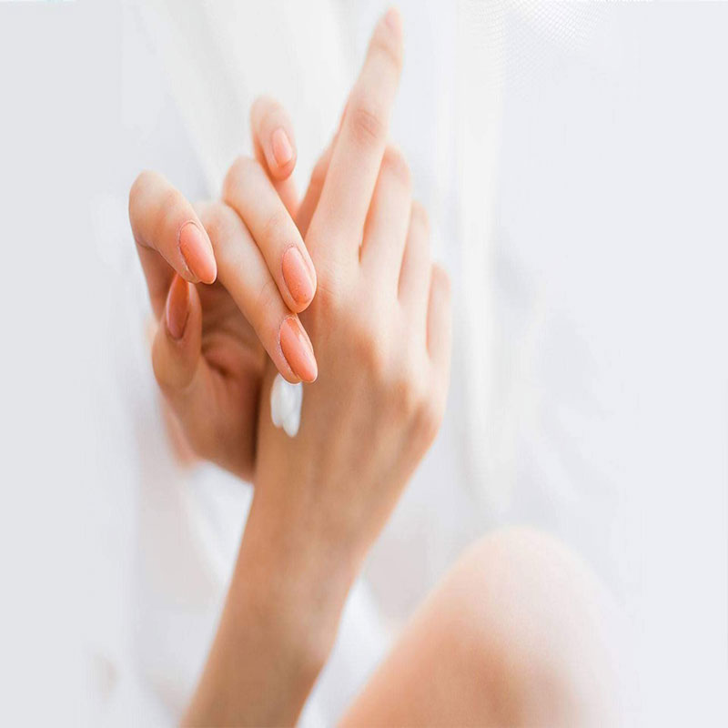 L'Oreal Nourishes & Restores Skin Barrier Restoring Hand Serum Cream 100ml