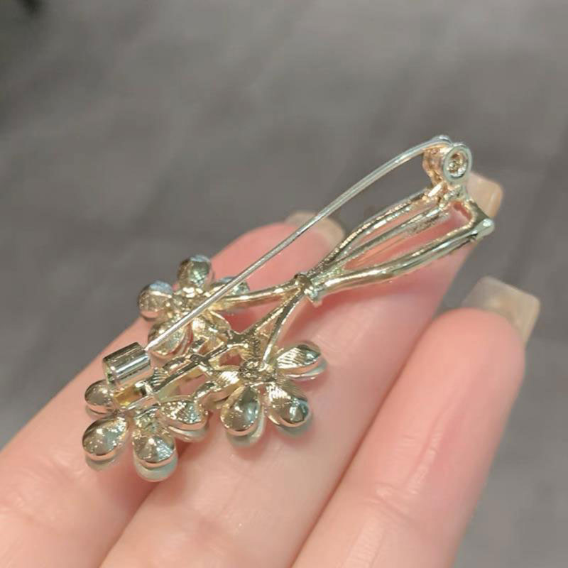 Luxury Design Brooch Pin For Women - Flower Vase