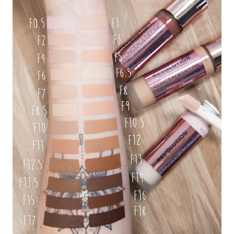 Makeup Revolution Conceal & Define Foundation 23ml - F5