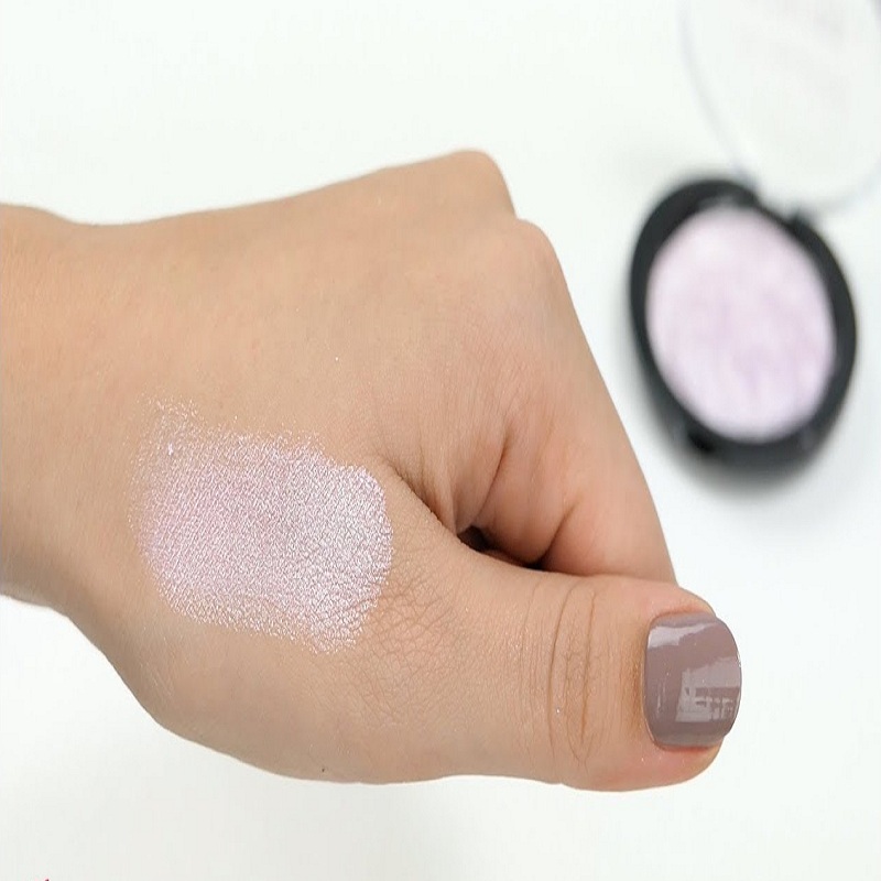 Makeup Revolution Strobe Highlighter - Lunar