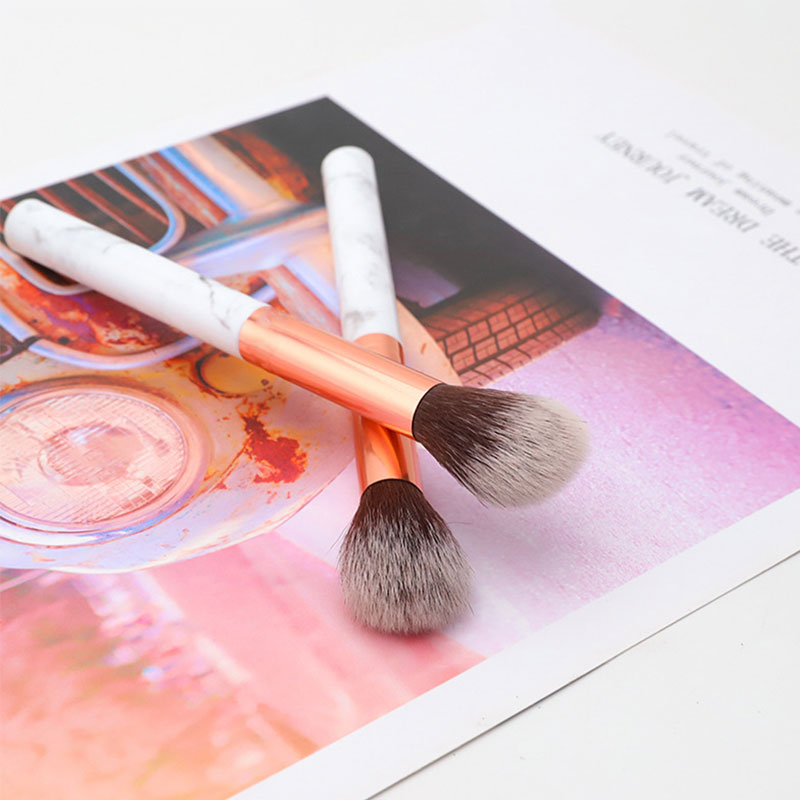 Marble Fire Blush Brush