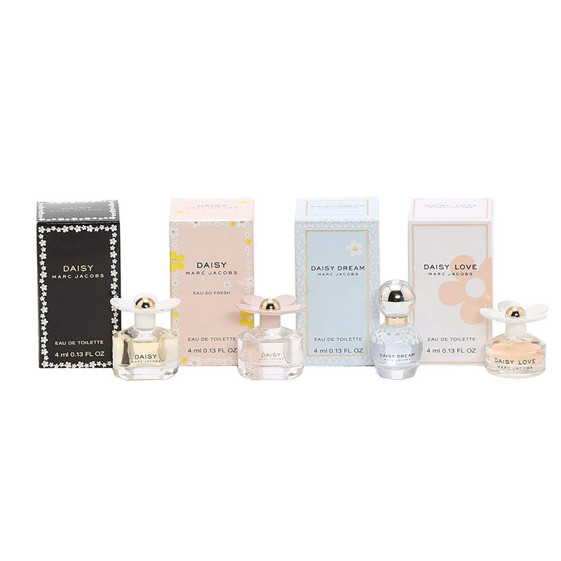 Marc Jacobs Mini Perfume Gift Set for Women - 4 Pieces