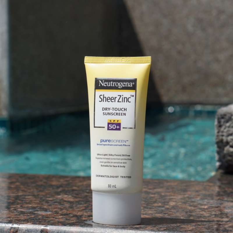 Neutrogena Sheer Zinc Dry Touch Sunscreen 80ml - SPF50+