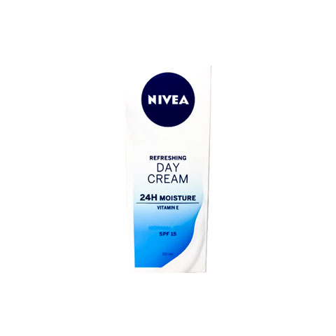 Nivea Refreshing Day Cream SPF15 Normal Skin 50ml