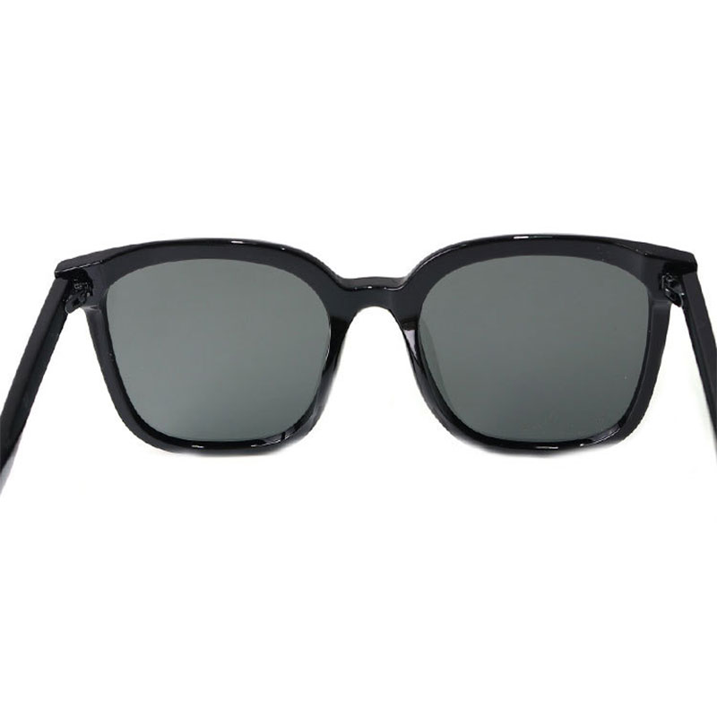 Polished & Trendy Stylish Sunglass For Unisex (303)