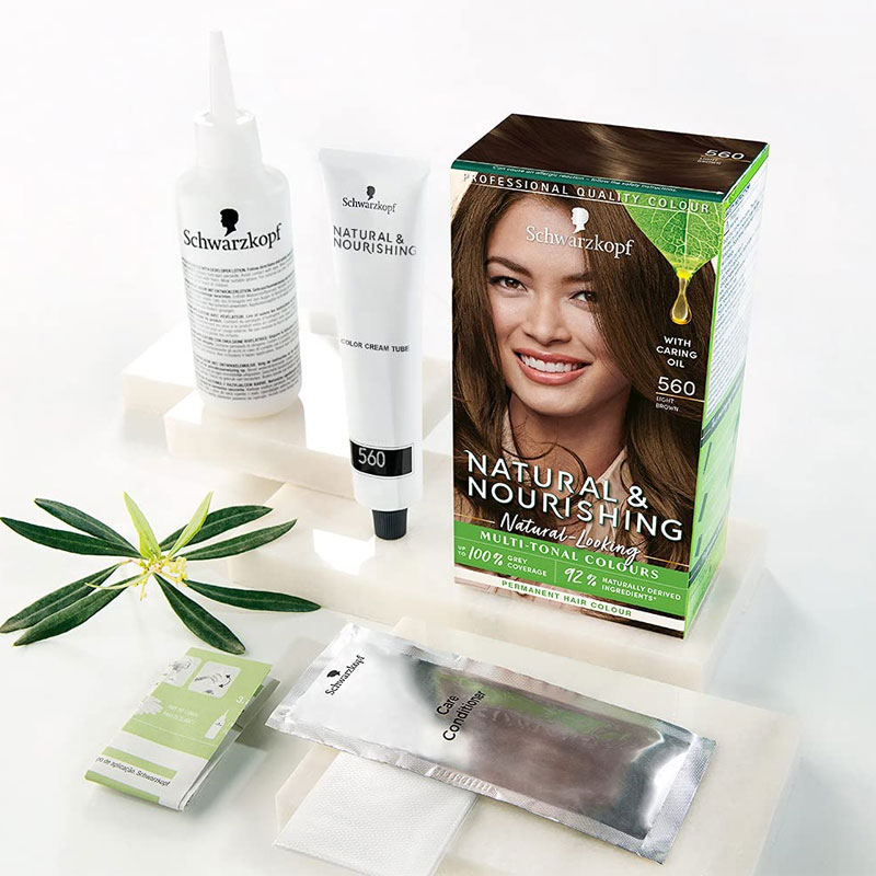 Schwarzkopf Natural & Nourish Permanent Hair Colour - 560 Light Brown