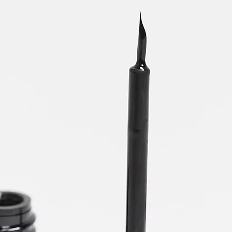 Sleek MakeUp 48HR Eyeliner 2.2ml - Black