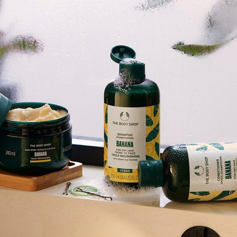 The Body Shop Banana Truly Nourishing Shampoo 250ml