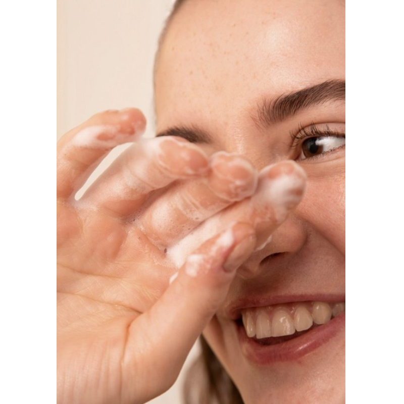 The Body Shop Tea Tree Skin Clearing Foaming Cleanser 150ml