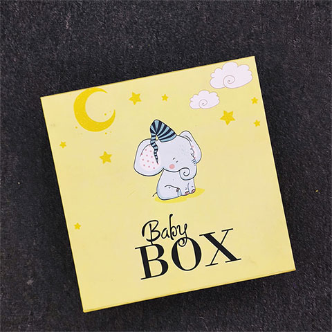 the-malls-exclusive-baby-gift-box_regular_602265dce0448.jpg