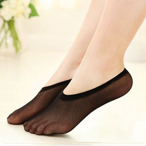 ultra-thin-premium-quality-boat-socks-for-women-black_regular_638b3534e3c7a.jpg