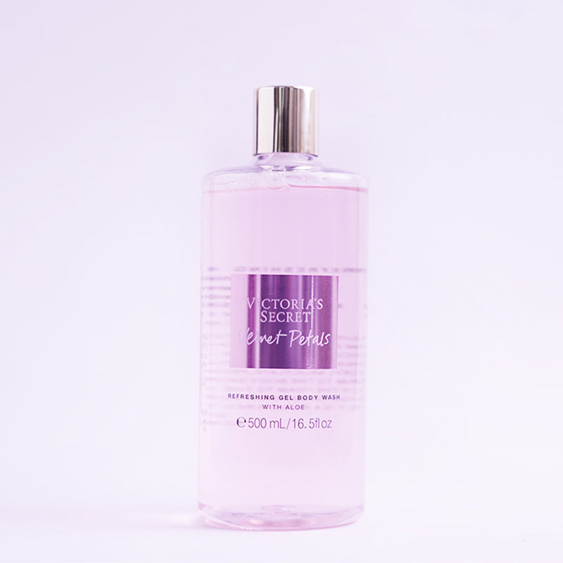 Victoria's Secret Velvet Petals Refreshing Gel Body Wash 500ml