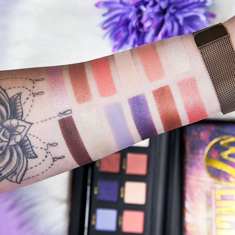 W7 Enchanted Brilliance In Bloom Pressed Pigment Palette
