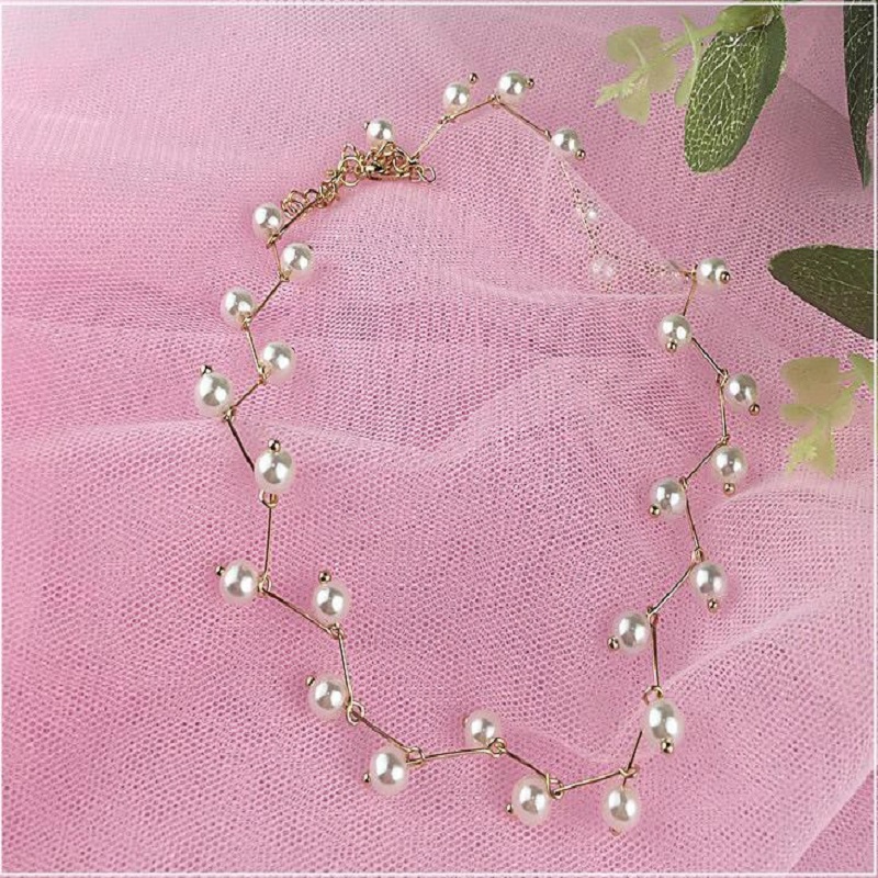 Women's Elegant Pearl Choker (20137)