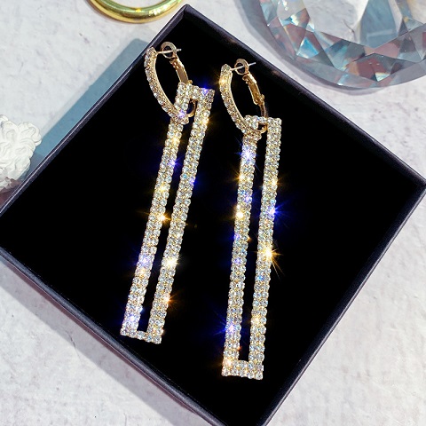 Women's Fashionable Rhinestone Studded Rectangular Long Earrings