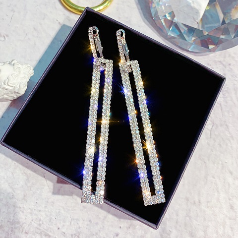 Women's Fashionable Rhinestone Studded Rectangular Long Earrings