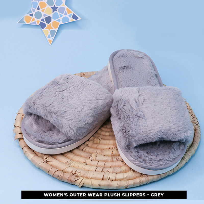 Women's Outer Wear Plush Slippers - Grey